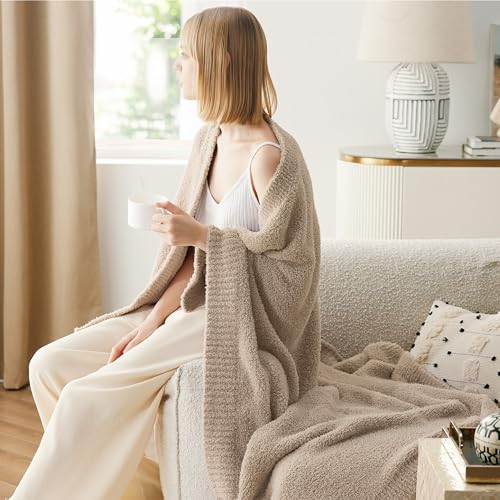 Bedsure Checkered Throw Blanket - Super Soft Knit Breathable Throw Blanket, Warm Cozy Fluffy Lightweight Summer Blanket for Couch Sofa Bed (50" x 60")