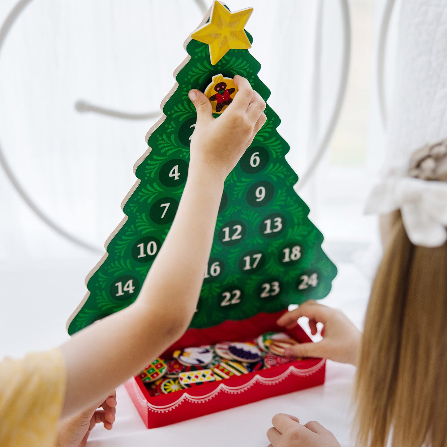 Melissa & Doug Countdown to Christmas Wooden Advent Calendar - Magnetic Tree, 25 Magnets , Orange