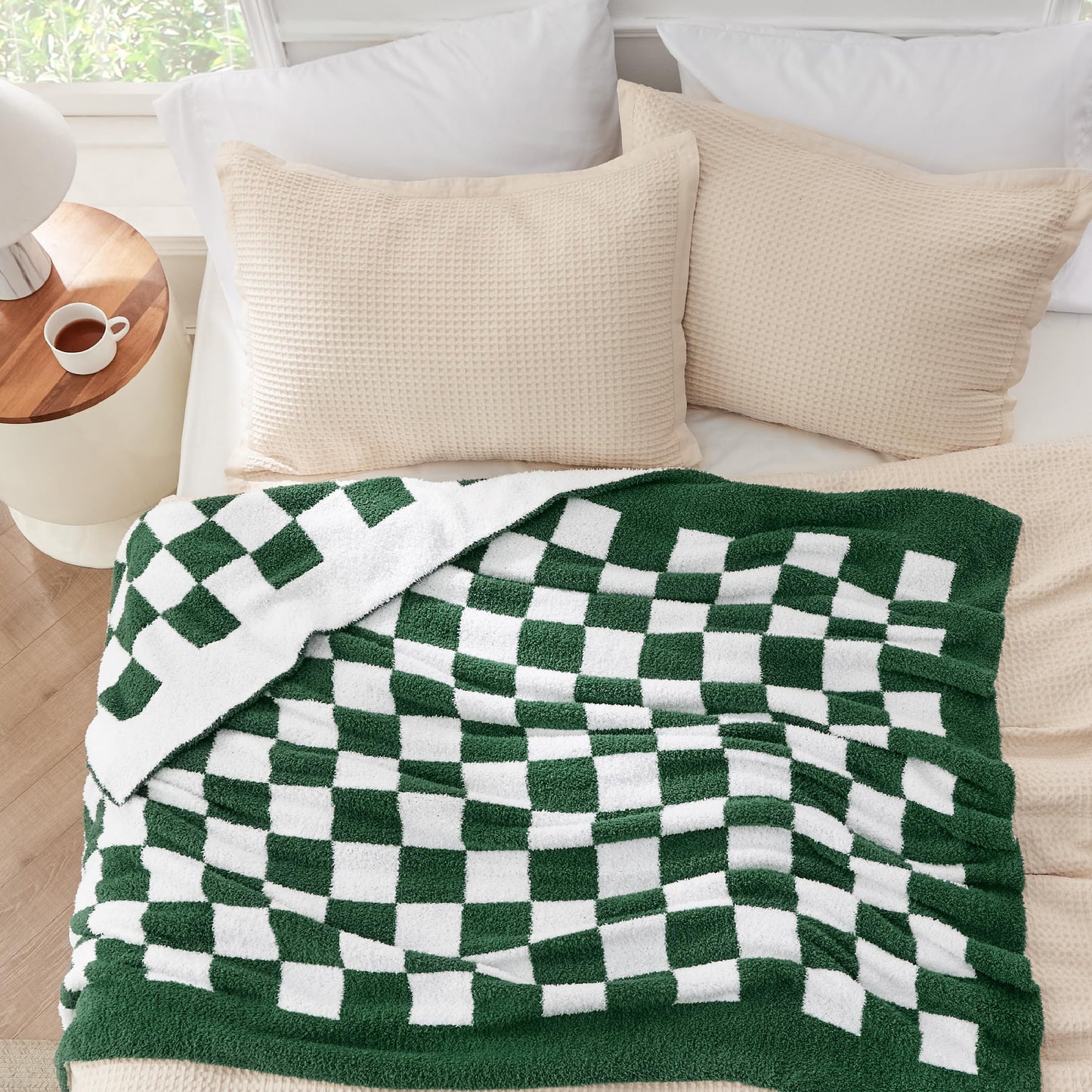 Bedsure Checkered Throw Blanket - Super Soft Knit Breathable Throw Blanket, Warm Cozy Fluffy Lightweight Summer Blanket for Couch Sofa Bed (50" x 60")