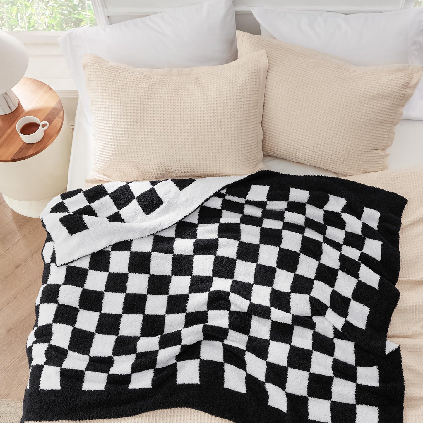 Bedsure Checkered Throw Blanket - Super Soft Knit Breathable Throw Blanket, Warm Cozy Fluffy Lightweight Summer Blanket for Couch Sofa Bed (50" x 60")