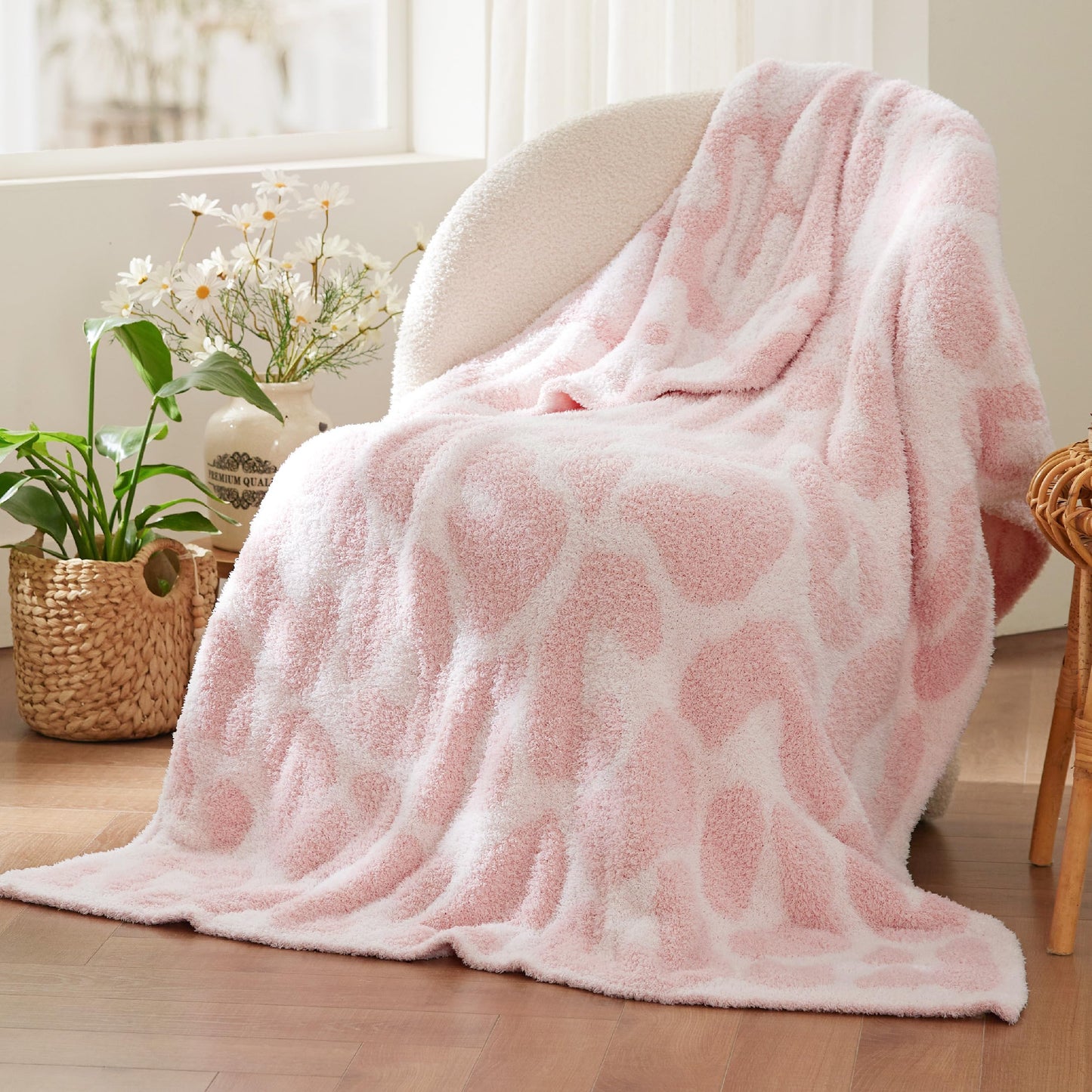 Bedsure Checkered Throw Blanket - Super Soft Knit Breathable Throw Blanket, Warm Cozy Fluffy Lightweight Summer Blanket for Couch Sofa Bed (50" x 60")